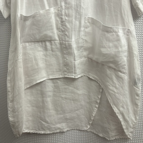 Top - Picture 2 of 3